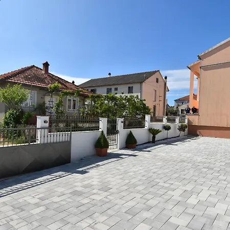 Apart M Top Apartments Close To The Center Murter Exterior photo