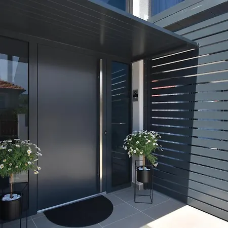 Apart M Top Apartments Close To The Center Murter Exterior photo