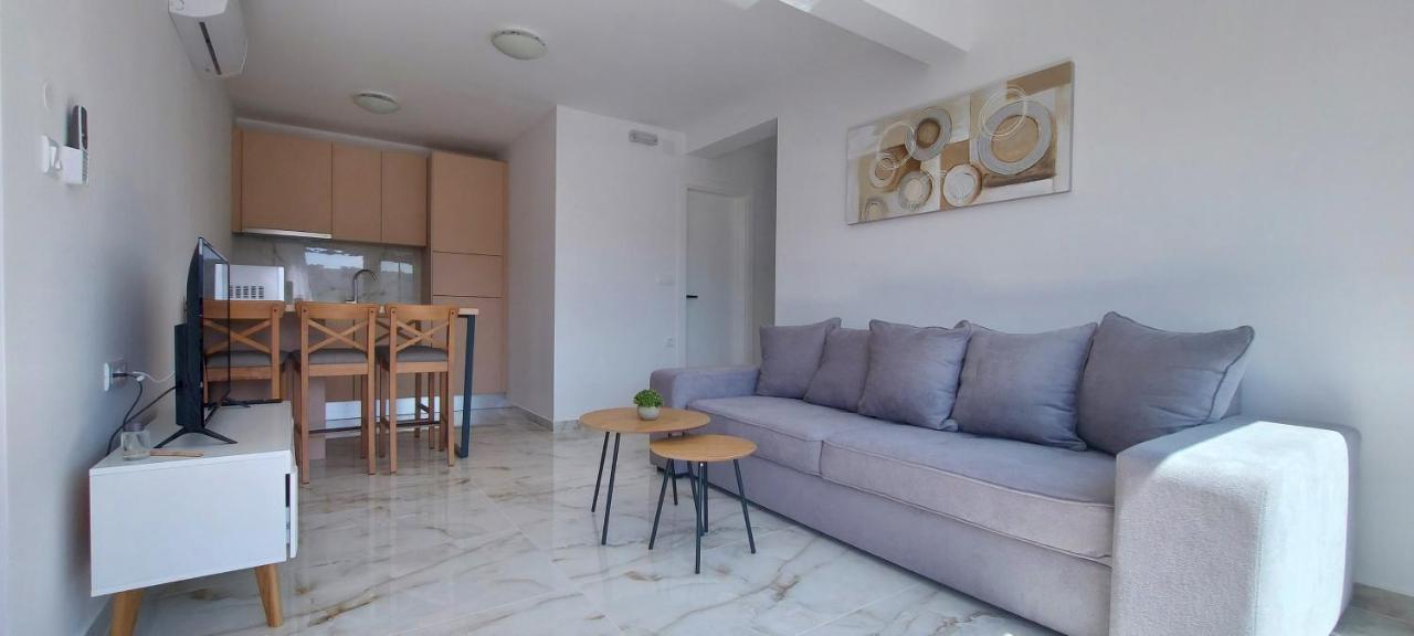 Apartment M Close To The Center