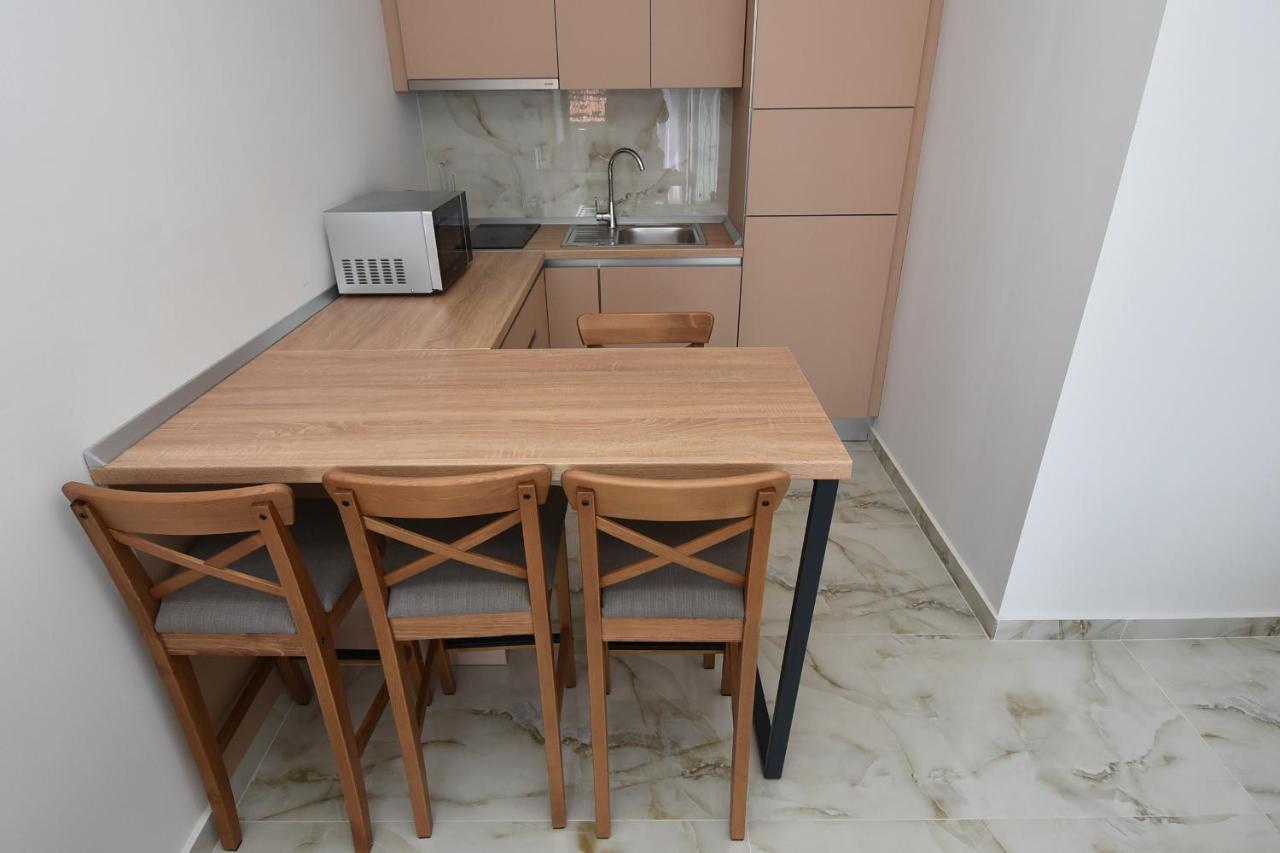 Apartment M Close To The Center Murter