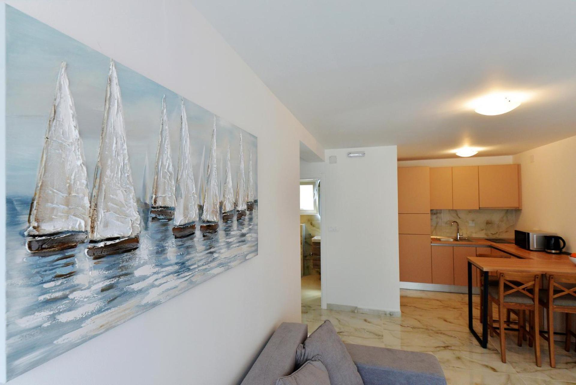 Apartment M Close To The Center